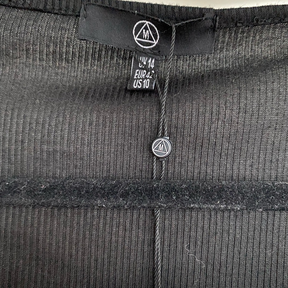 Missguided square neck ribbed culotte jumpsuit, black, Size 10, BNWT 💕 - Picture 7 of 9